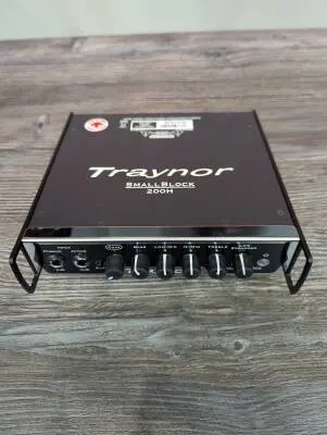 Traynor - SB200H 2