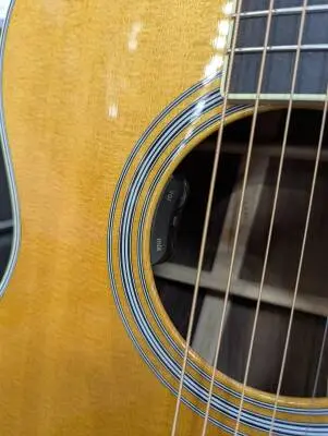 Martin Guitars - M-36 V18 2