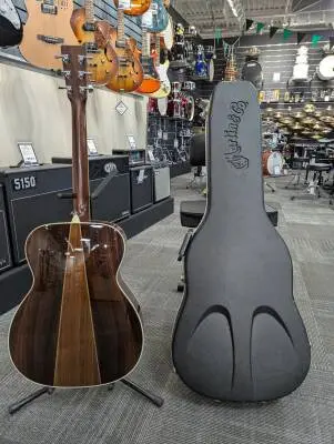 Martin Guitars - M-36 V18 2