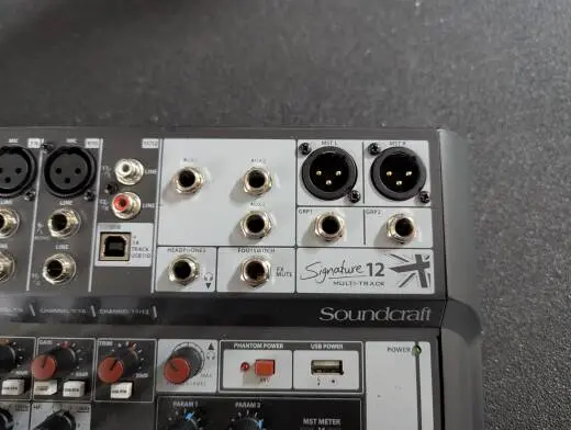 Soundcraft - SIGNATURE 12 2