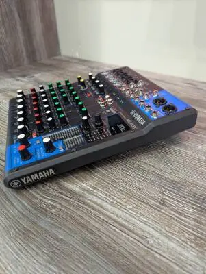 Yamaha - MG10XU 2