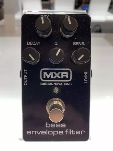 Store Special Product - MXR - M82