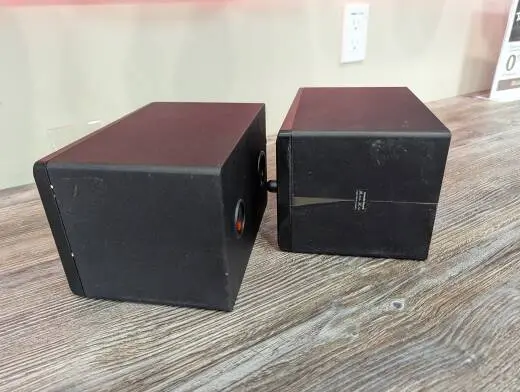 Yorkville Sound - YSM3BT 2