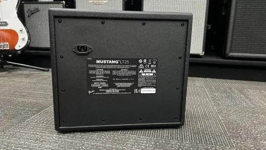Fender - 231-1100-000 2