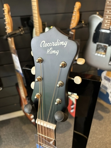 RECODRING KING PARLOR 2