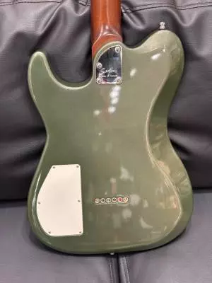 Godin Guitars - G46959 2