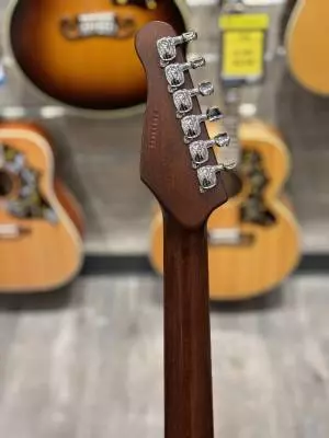 Godin Guitars - G46959 2