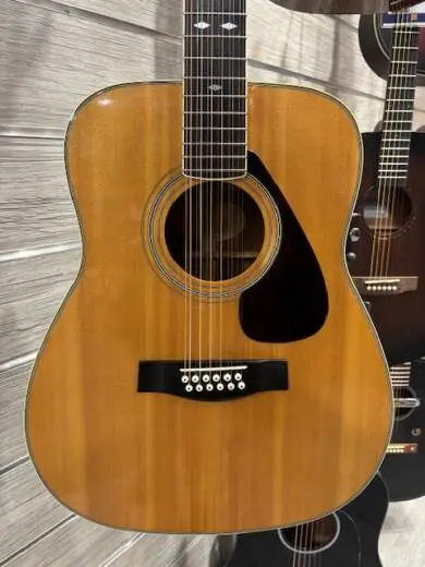 YAMAHA FG-512 2