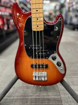 Fender - 014-4052-547 2