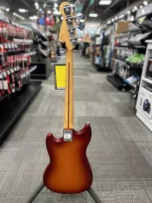 Fender - 014-4052-547 2