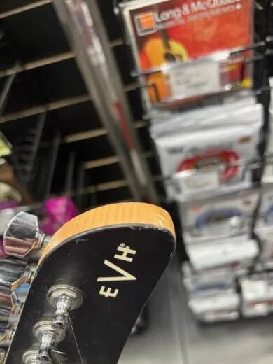 EVH - 510-8002-557 2