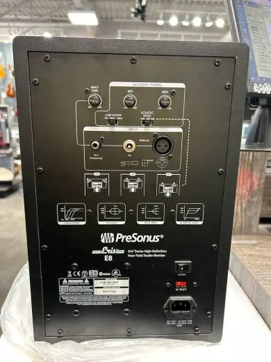 PreSonus - ERIS-E8 2
