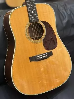 Store Special Product - Martin Guitars - D-28 2017