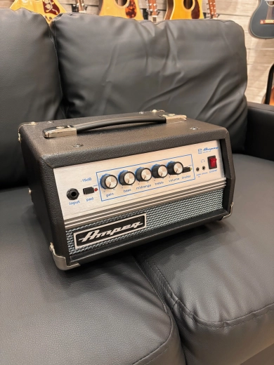 Ampeg - MICRO VR HEAD