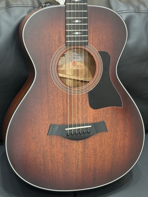 Taylor Guitars - 322E 12FRT VCL