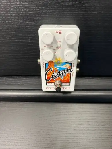 Electro-Harmonix - CANYON