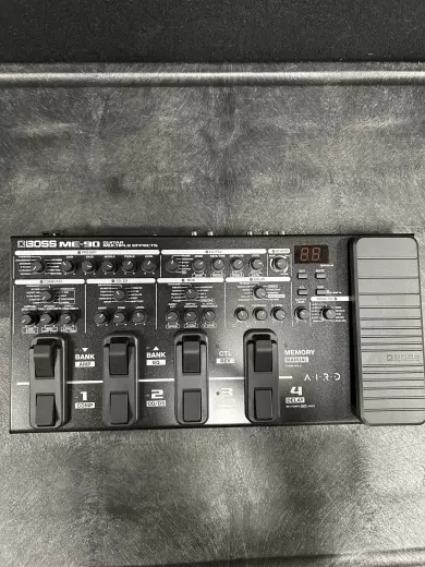 BOSS - ME-90