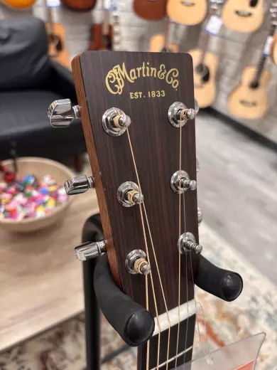 Martin Guitars - DR S2 3