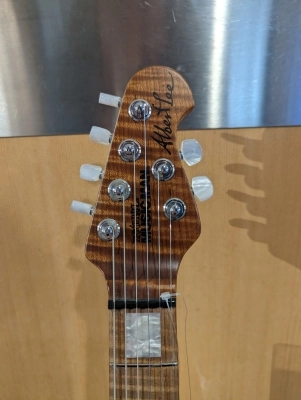 Ernie Ball Music Man BFR Albert Lee - Cherry Punch 4