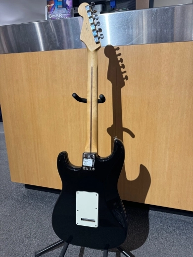 FenderPlayer Strat - Black (Maple fingerboard) 2