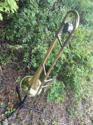 432 - Trombone Outfit