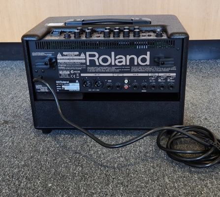 Roland - AC-60 5