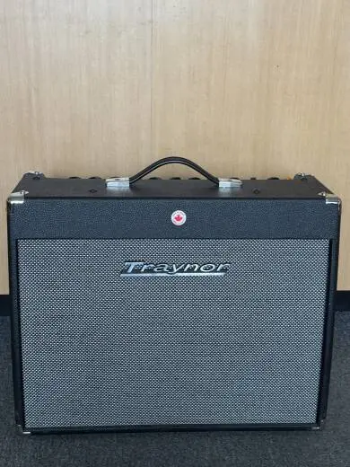 Traynor - YCV40 2