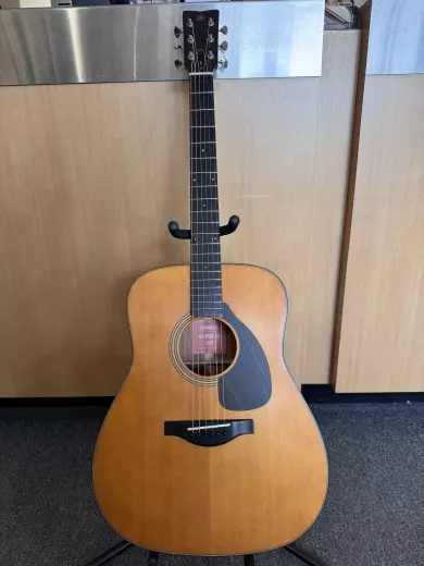 Yamaha - FG5 II