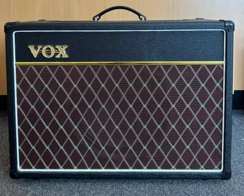 Vox - AC15C1 15 Watt 1x12 Tube Combo