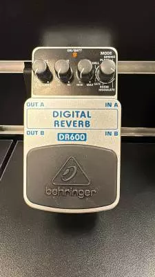 Behringer - DR600