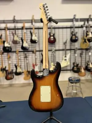 Fender Deluxe Stratocaster 2