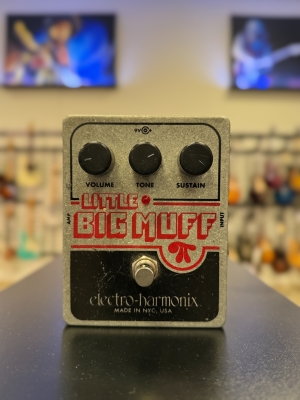 Electro-Harmonix Little Big Muff - Fuzz Pedal | Long & McQuade