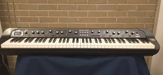 Korg - SV-2 73 BK