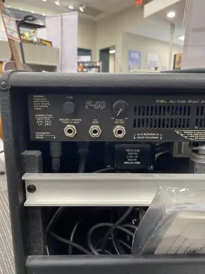MESA BOOGIE F-50 COMBO 2