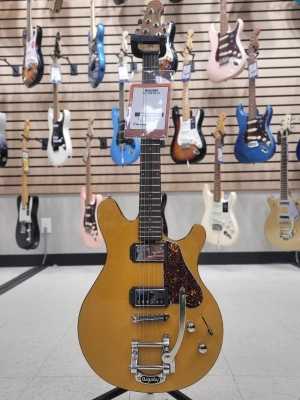 Ernie Ball Music Man - 574-CRM-RD-03
