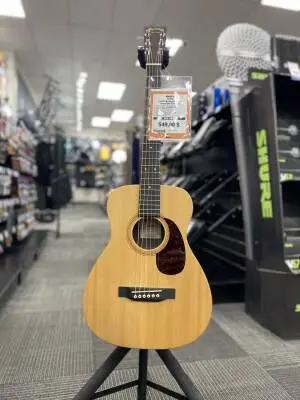 Martin Guitars - LX1RE