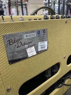 Fender - 223-2200-000 2