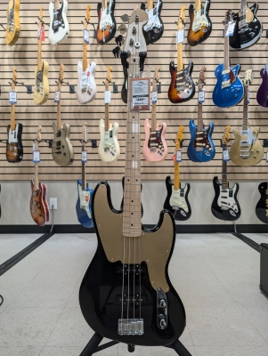 Squier - Paranormal Jazz Bass