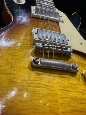 Gibson Custom Shop - 1959 Ultra Heavy Relic Les Paul Kindred Burst 2