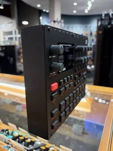 Elektron - SYNTAKT 2