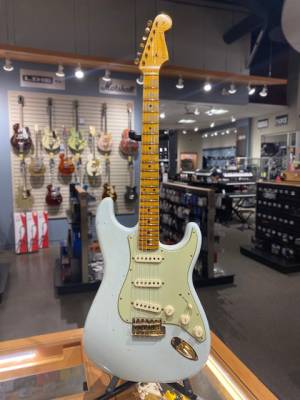 Fender Custom Shop '62 Bone Tone Stratocaster Journeyman Relic - Super Faded Aged Sonic Blue