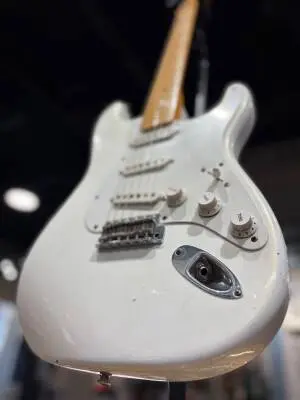 1959/56 JOURNEYMAN STRAT CUSTOM SHOP 2