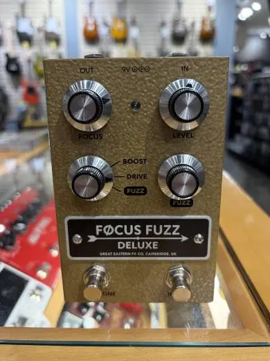 GREAT EASTERN FX FUZZ PEDAL