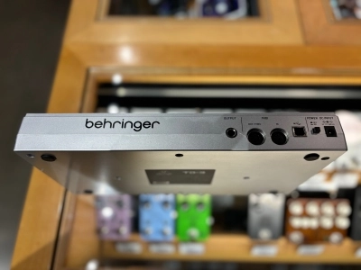 Behringer - TD-3-SR 7