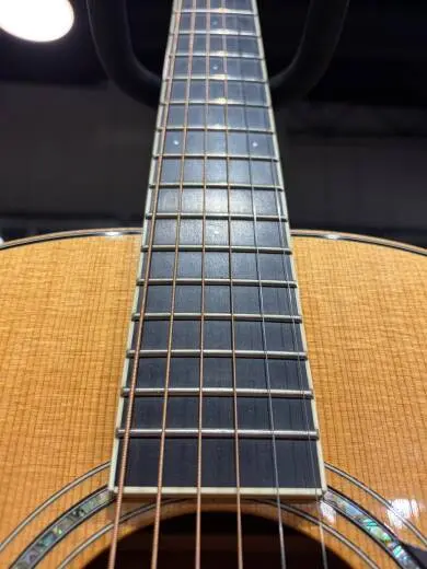 Store Special Product - Larrivee - L-05