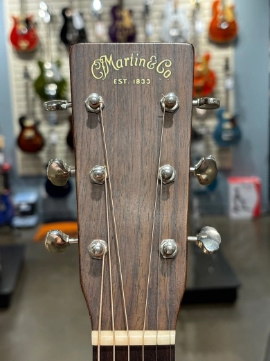 Martin Guitars - 000-15M 8