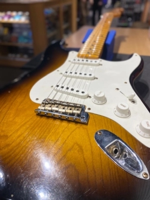 Fender Custom Shop 55 Strat - Jrn Ash Faded 2Tone Sunburst 2