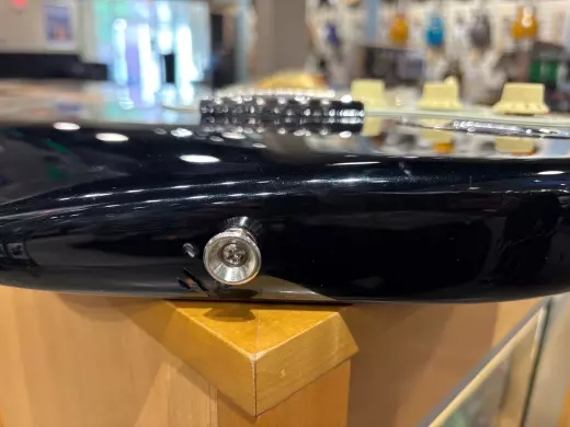 Fender - 011-3902-706 8