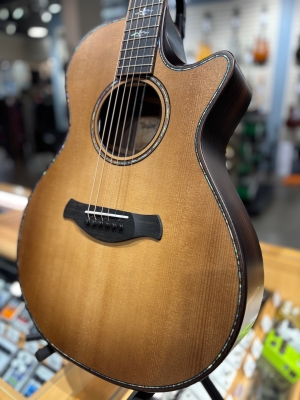 Store Special Product - Taylor Guitars - 912CE WHB B.E