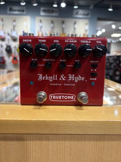 Truetone Jekyll & Hyde Overdrive/Distortion Pedal
